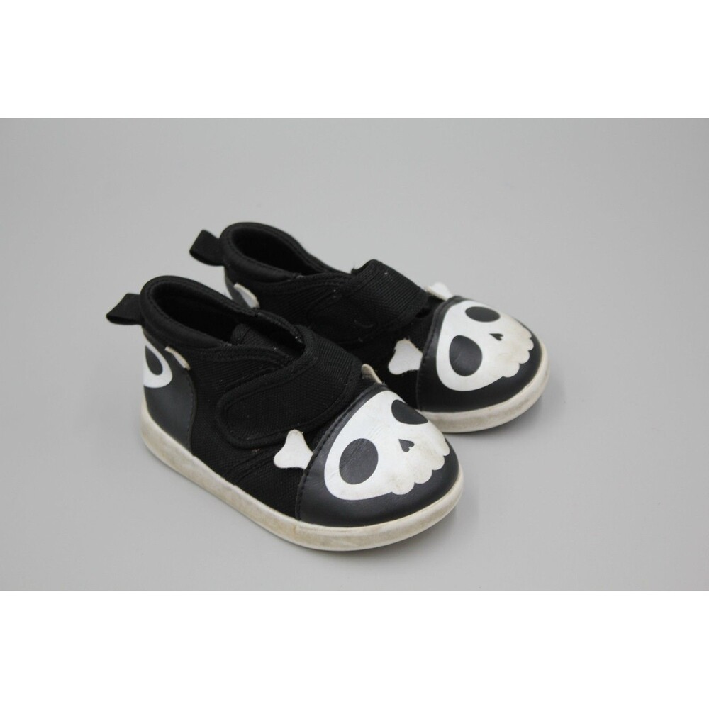 Ikiki Skull Squeaky Shoe Black Toddler Kids Size 6 Captain Zuga AFO Squeaker HTF